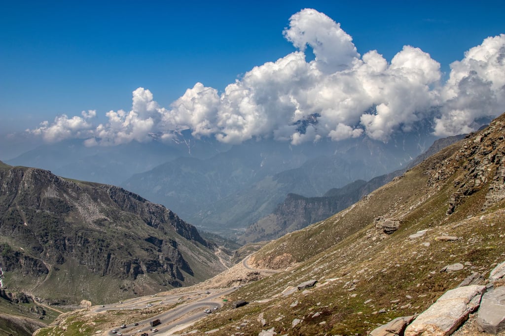 Manali mountain road