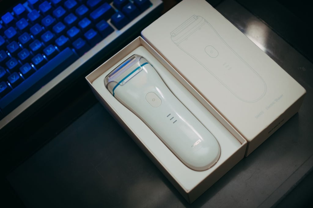 electric shaver travel case