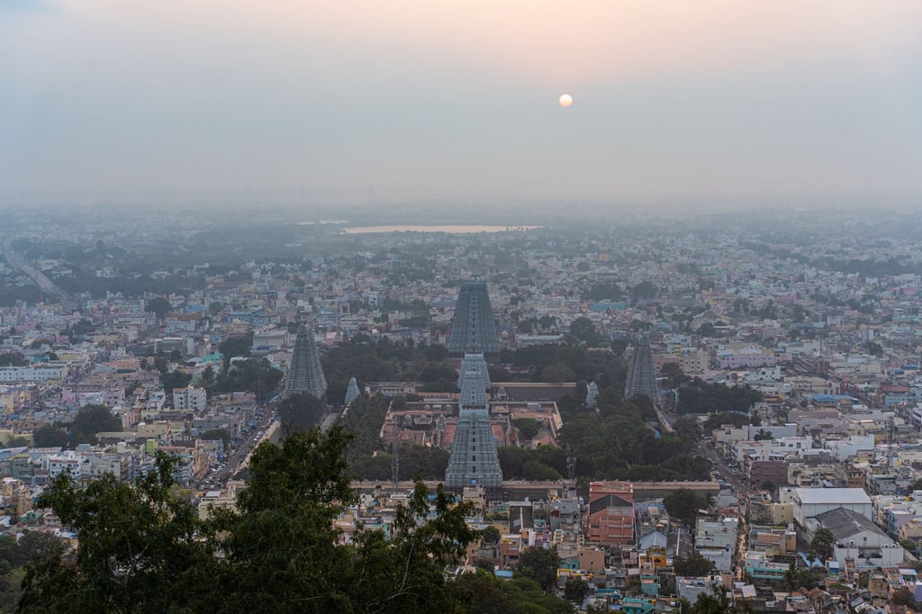 Tiruvannamalai temple hill lamps - Karthigai Deepam 2026 Tiruvannamalai: Dates and Nearest Airport