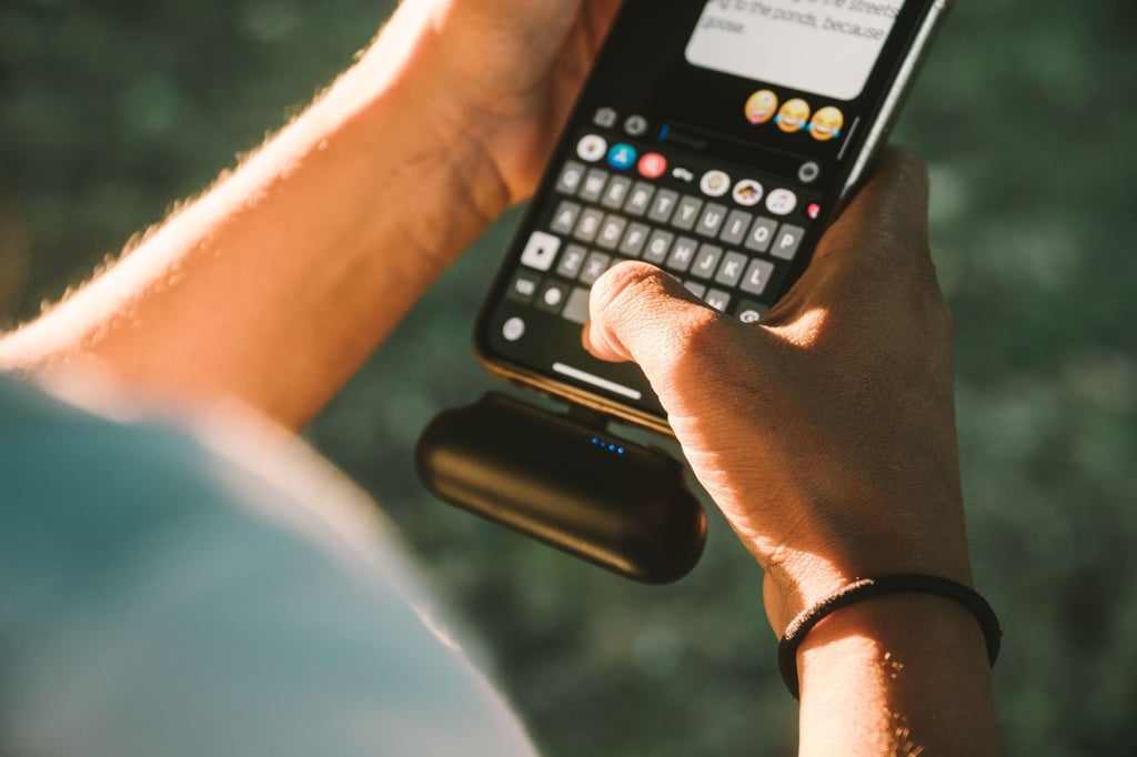 phone charging power bank