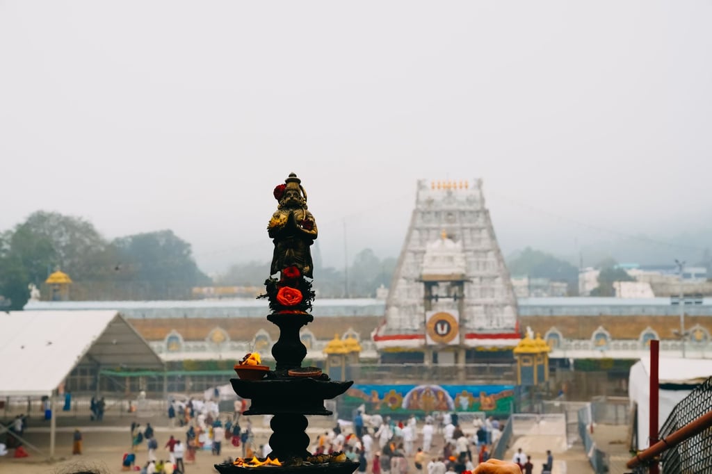 Srisailam temple Andhra Pradesh - Srisailam Mallikarjuna Temple: Flights and Nearest Airport