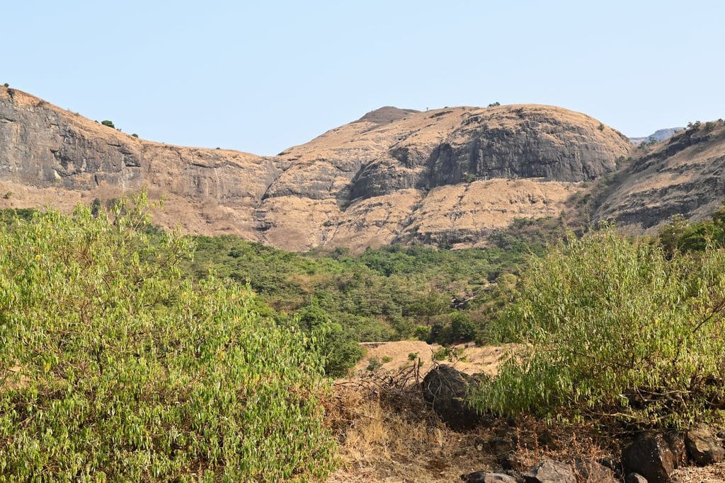 Trimbakeshwar temple Nashik - Trimbakeshwar Jyotirlinga: Flights via Nashik, Shirdi or Mumbai
