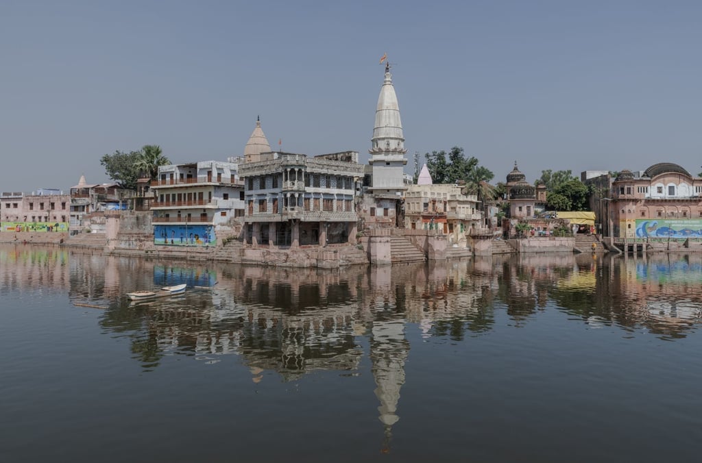 temple town sunrise India - 12 Jyotirlingas: Nearest Airport for Each Temple