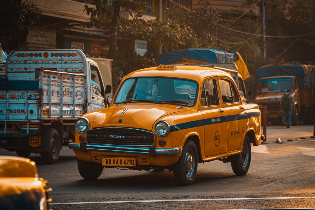 taxi highway India road
