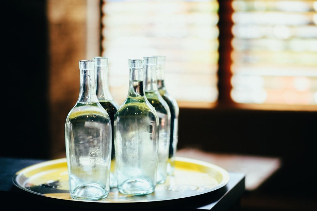 airport security tray bottle - Water Bottle, Tiffin and Thermos on Indian Flights: Security Rules